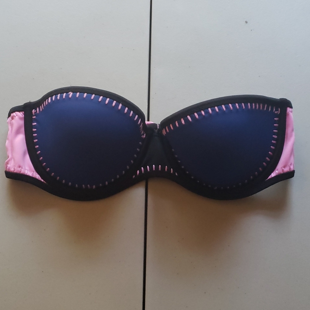 Color Blocking Bandeau Bikini Top